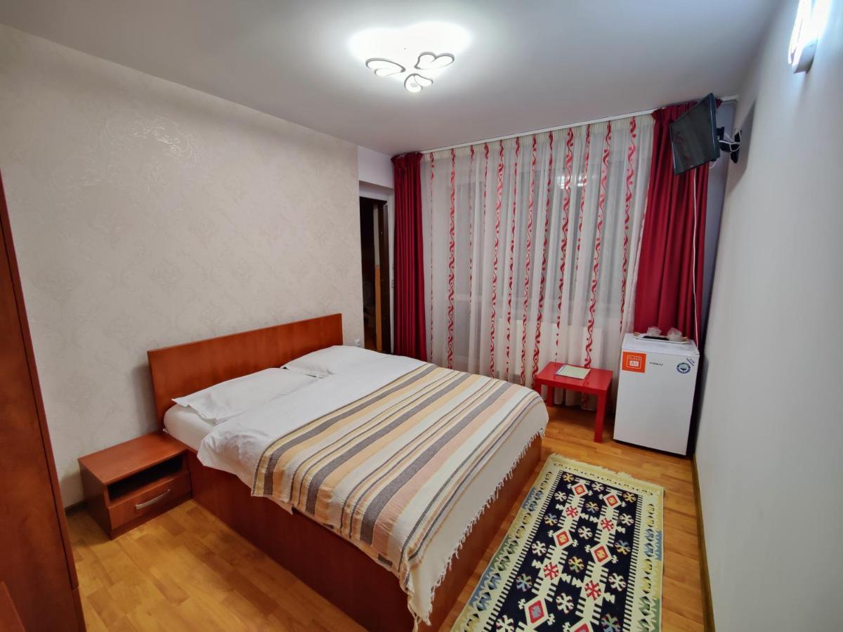 Casa Adina Hotel Sinaia Eksteriør billede