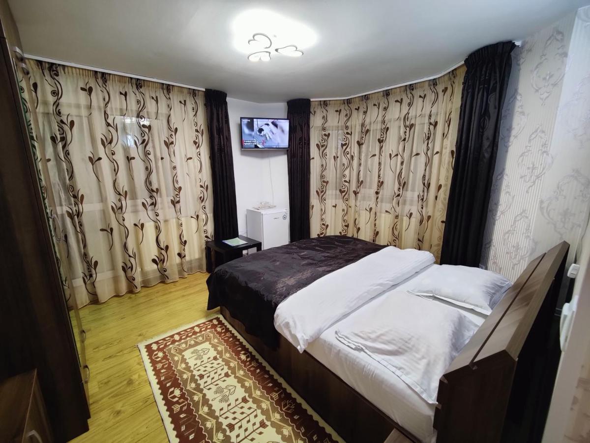 Casa Adina Hotel Sinaia Eksteriør billede