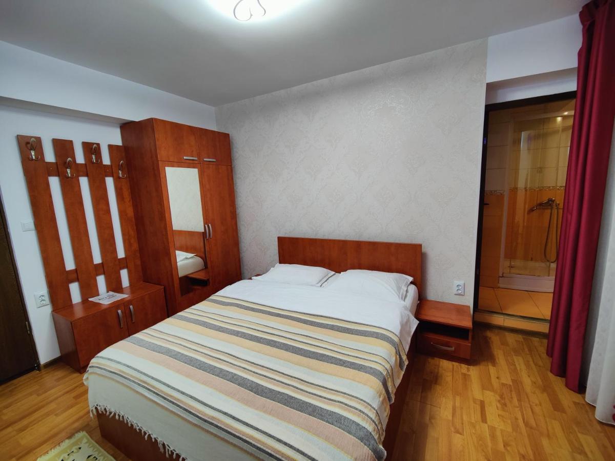 Casa Adina Hotel Sinaia Eksteriør billede
